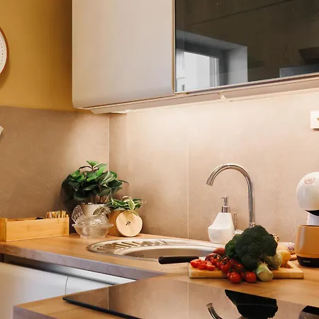 Apartman Creative Shelter 108m2 With Balcony Old Town