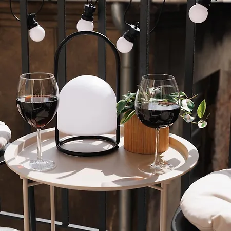 Creative Shelter 108m2 With Balcony Old Town Belgrade