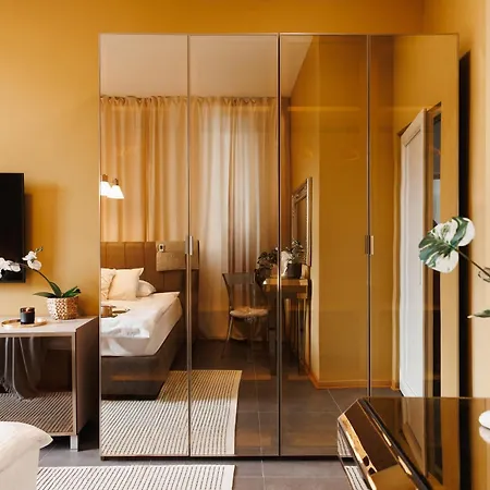 Creative Shelter 108m2 With Balcony Old Town * Belgrado